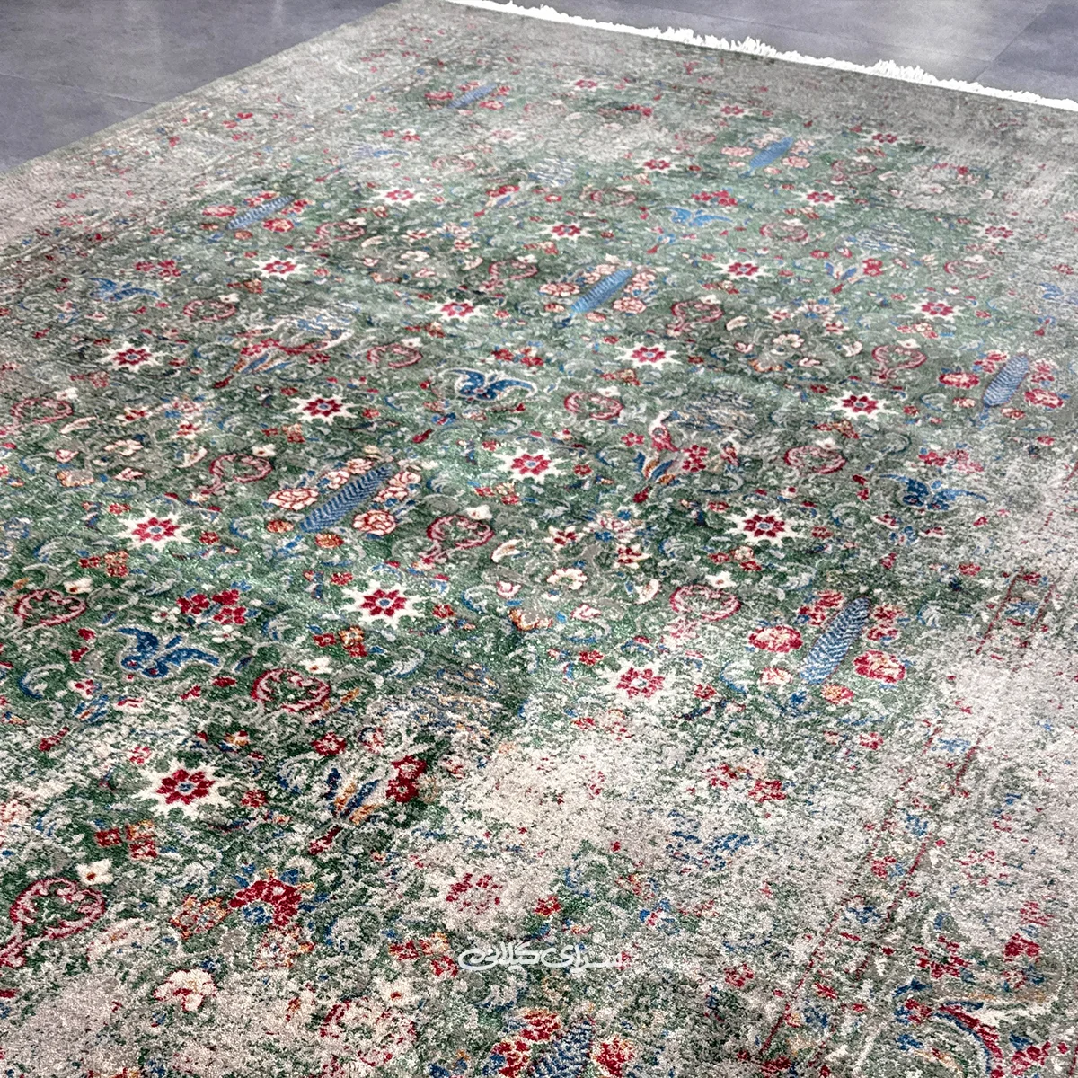 فرش ماشینی نسکافه ای هیرمان شانه 700 تراکم 2550 کد 100153