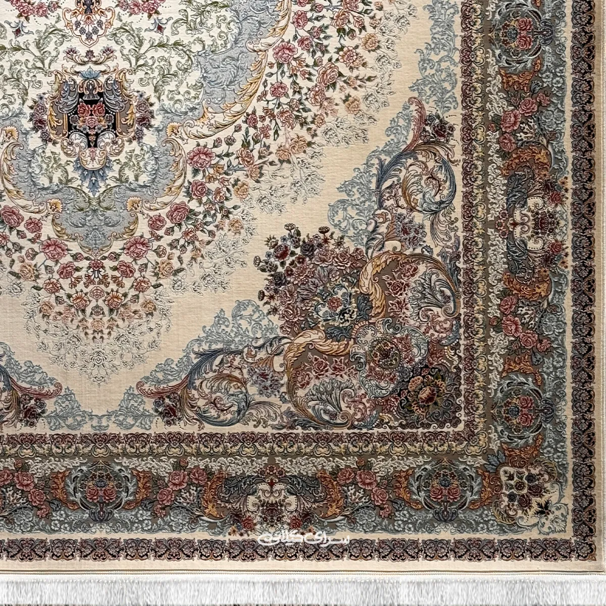 فرش ماشینی شاهکار صفوی کرم ساتراپی 1200 شانه تراکم 3600 کد 100188
